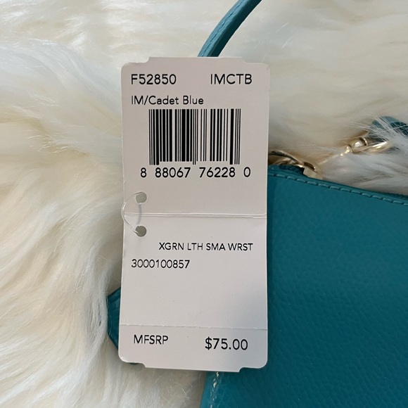Coach wristlet cadet blue NWT - Picture 2 of 3